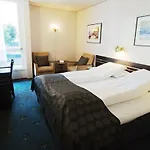 Ξενοδοχείο Havly 4*
